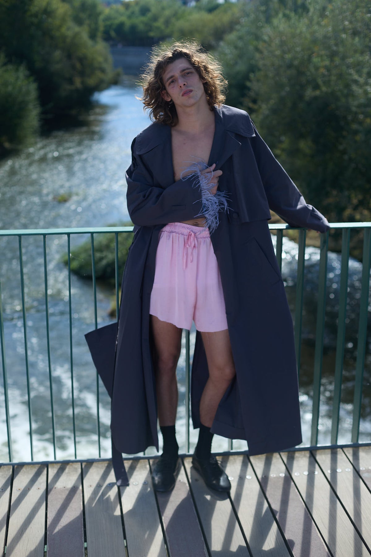 “Beso” Bermuda Shorts, detail